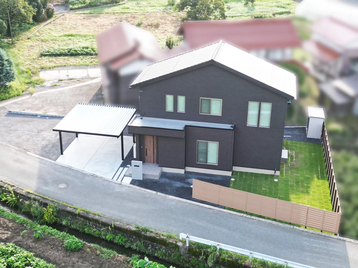 八頭郡・U様邸　 プライバシーを守りながら安心して遊べるお庭