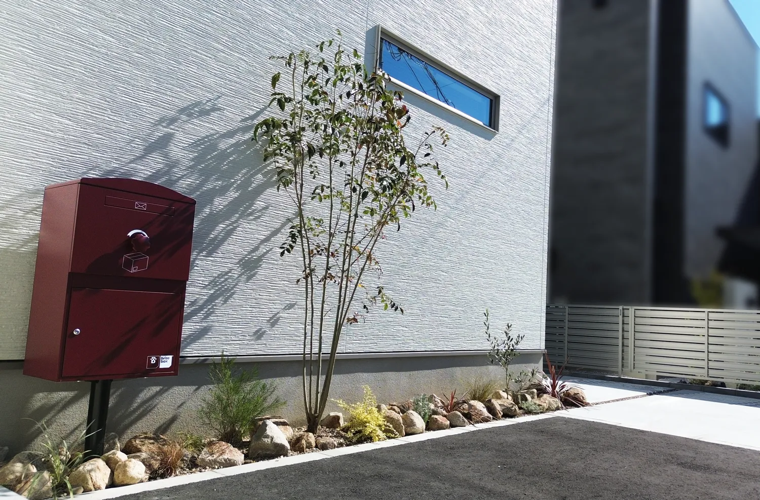 エクステリアで叶える新築のお庭とおしゃれな外構の実用アイディア集