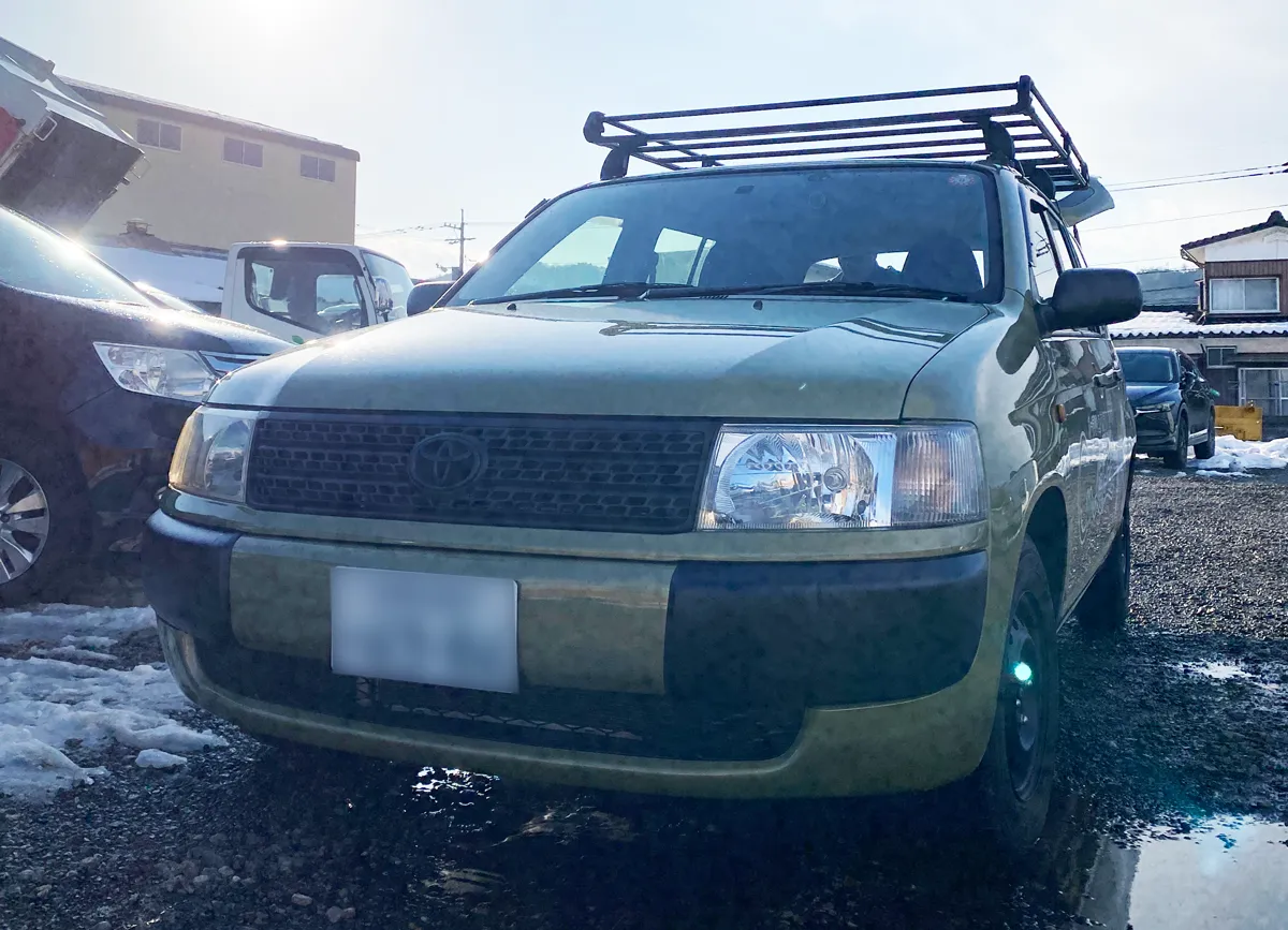 社用車のエアコンフィルター交換